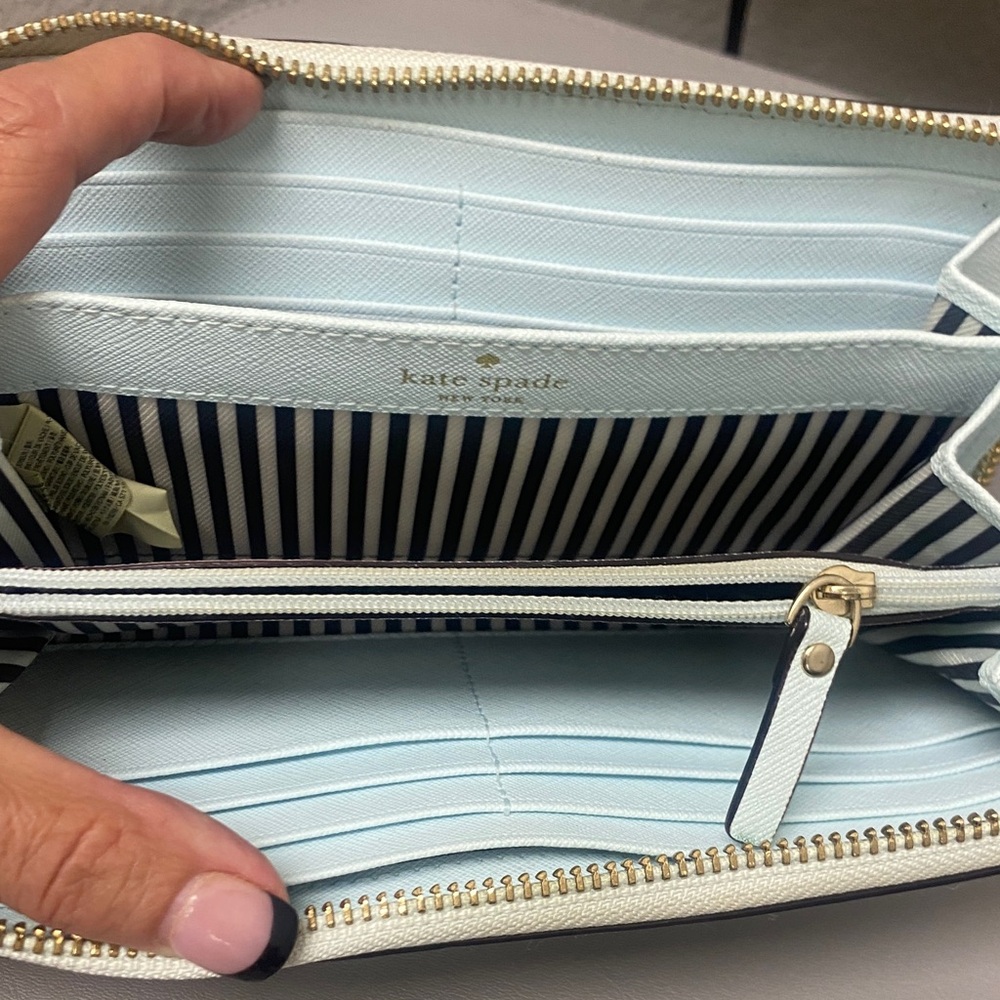 Kate Spade Light Blue Wallet - Picture 4 of 9